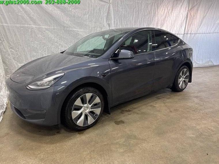 TESLA MODEL Y 2021 5YJYGDEE0MF083379 image